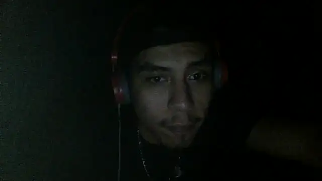 Snapshot of AlexAlejandro13 chatting on 09-29-25, 07:13 AlexAlejandro13 online show from 09-29-25, 07:13