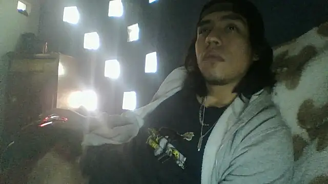 AlexAlejandro13 online show from 01-07-26, 09:28