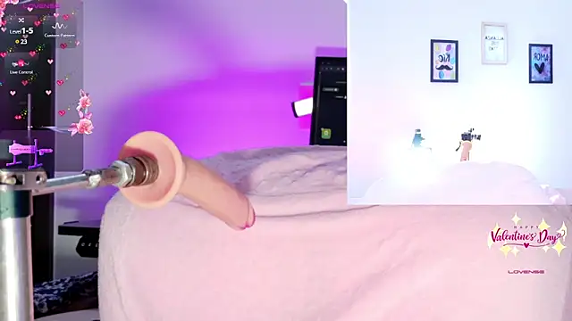 Snapshot of Scarlett-Smile chatting on 02-13-25, 01:59 Scarlett-Smile online show from 02-13-25, 01:59