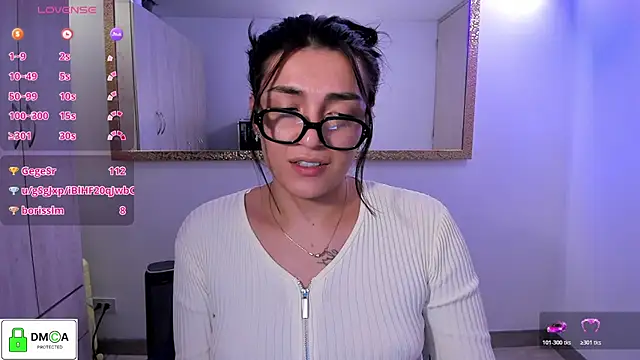 Snapshot of EricaVanderhill chatting on 05-15-26, 10:50 EricaVanderhill online show from 05-15-26, 10:50