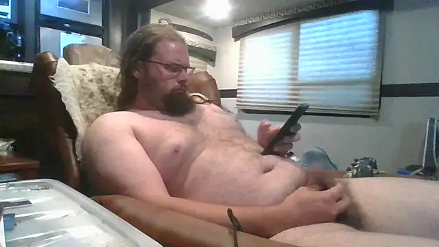 Snapshot of thud3843 chatting on 10-05-25, 09:34 thud3843 online show from 10-05-25, 09:34