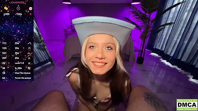 Snapshot of _blowjob_queen chatting on 09-09-25, 10:20 blowjob queen online show from 09-09-25, 10:20