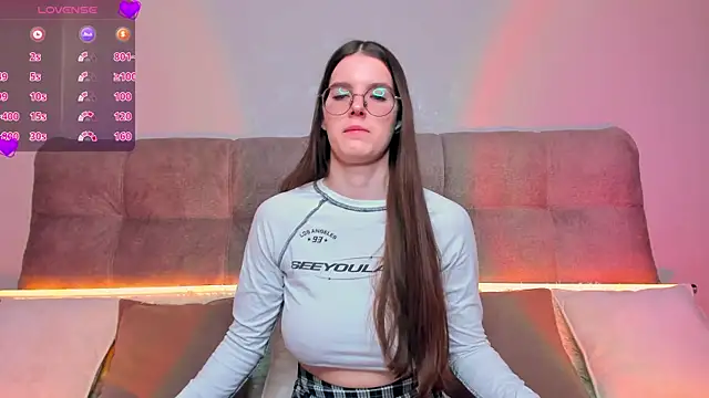 AriellaTesk online show from 12-16-24, 04:23