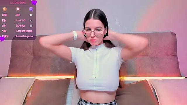 AriellaTesk online show from 02-06-25, 09:22