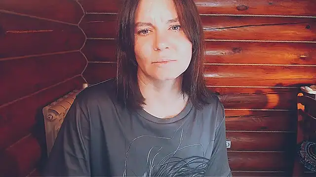 Snapshot of Platina_Fox chatting on 11-30-25, 05:55 Platina Fox online show from 11-30-25, 05:55