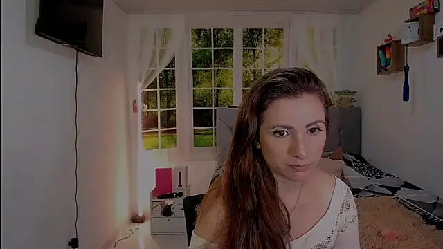 vanessabrown  online show from 05-04-26, 02:13