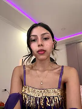 Snapshot of Sensualtease chatting on 10-17-25, 10:45 Sensualtease online show from 10-17-25, 10:45