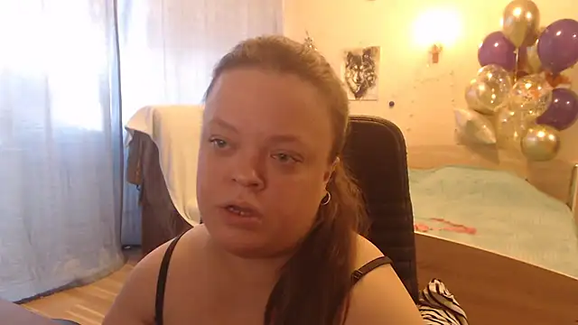 Snapshot of Janiffer_MiMi chatting on 12-18-24, 12:07 Janiffer MiMi online show from 12-18-24, 12:07