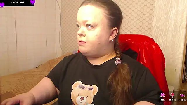 Snapshot of Janiffer_MiMi chatting on 11-14-25, 11:42 Janiffer MiMi online show from 11-14-25, 11:42