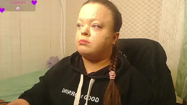 Janiffer MiMi online show from 02-07-26, 04:00