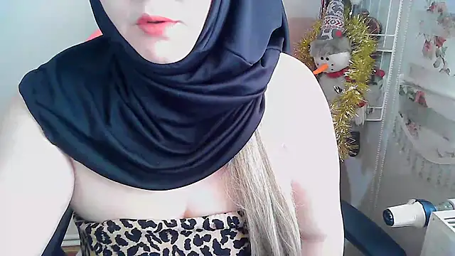 PinkPudding online show from 12-20-24, 11:43