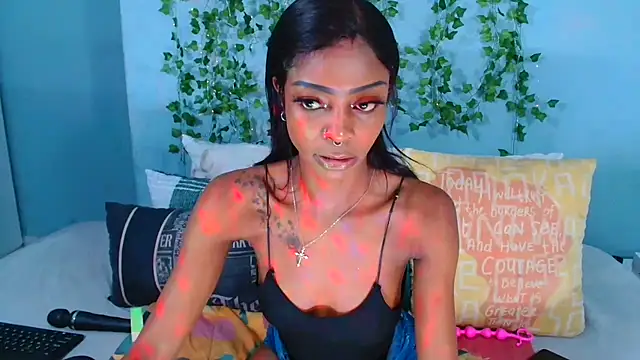 Snapshot of AvaOcean chatting on 12-14-25, 03:50 AvaOcean online show from 12-14-25, 03:50