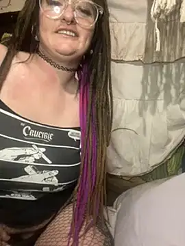 1-800-FUCKYOU online show from 03-05-25, 10:11