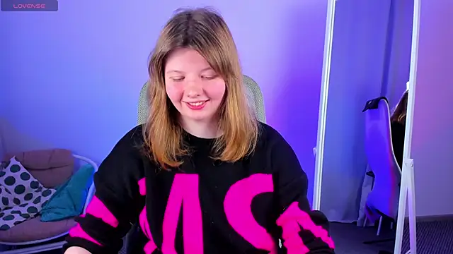 Snapshot of Vivian_cutie chatting on 01-16-25, 03:46 Vivian cutie online show from 01-16-25, 03:46