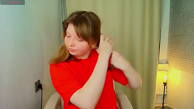 Snapshot of Vivian_cutie chatting on 01-23-25, 03:32 Vivian cutie online show from 01-23-25, 03:32