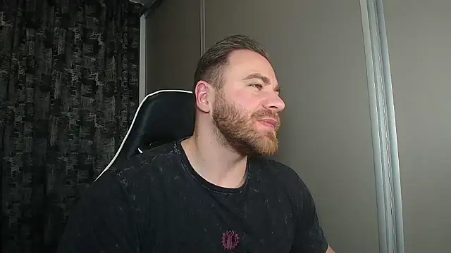 Thori92 online show from 01-13-26, 05:07