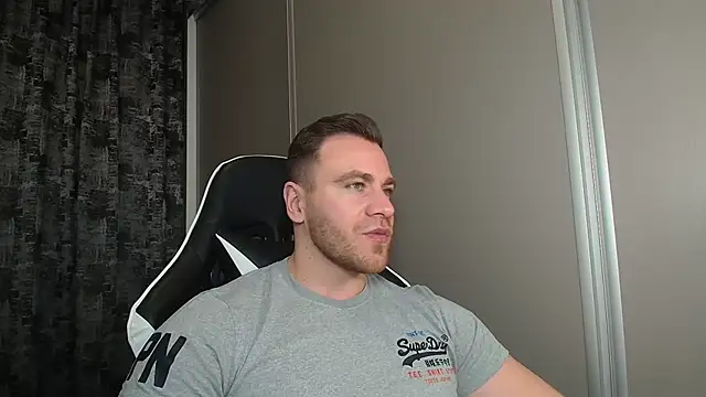 Thori92 online show from 03-06-26, 05:09