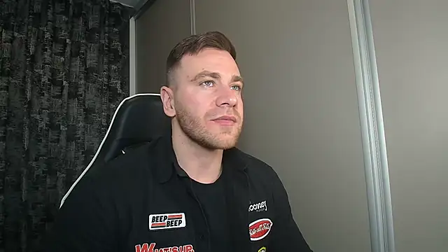 Thori92 online show from 03-15-26, 06:03