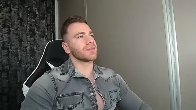 Thori92 online show from 03-29-26, 12:16