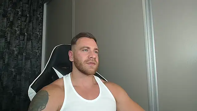Snapshot of Thori92 chatting on 07-17-26, 08:35 Thori92 online show from 07-17-26, 08:35