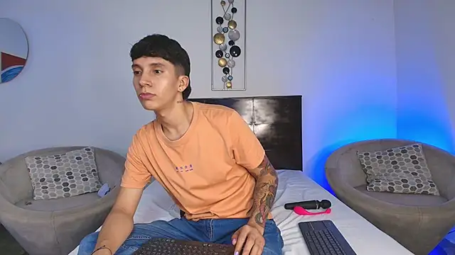 JacoboSwam online show from 03-12-25, 04:08