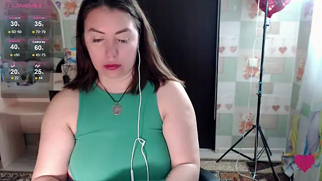 Korolek12 online show from 11-27-25, 05:09