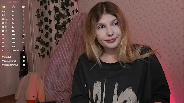 Snapshot of _aleksa_ chatting on 12-09-24, 03:44 aleksa online show from 12-09-24, 03:44