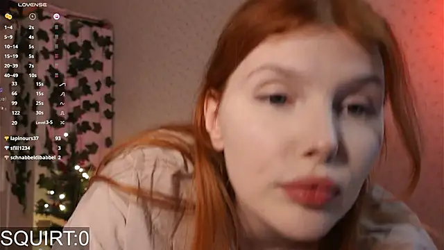 Snapshot of _aleksa_ chatting on 12-20-24, 12:52 aleksa online show from 12-20-24, 12:52