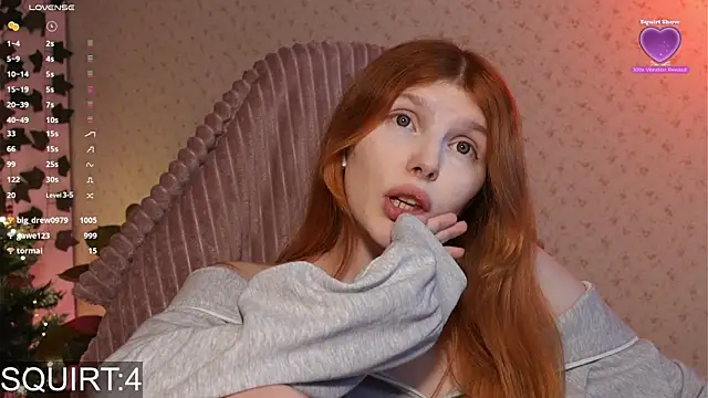 Snapshot of _aleksa_ chatting on 12-21-24, 12:20 aleksa online show from 12-21-24, 12:20