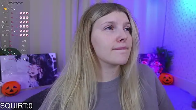 Snapshot of _aleksa_ chatting on 10-15-25, 05:51 aleksa online show from 10-15-25, 05:51