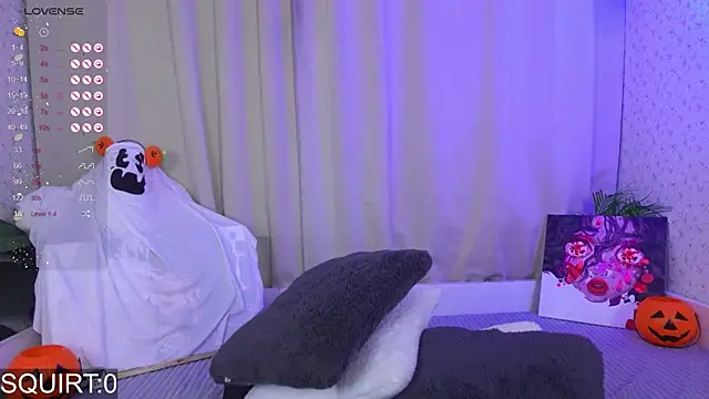 Snapshot of _aleksa_ chatting on 10-17-25, 05:04 aleksa online show from 10-17-25, 05:04