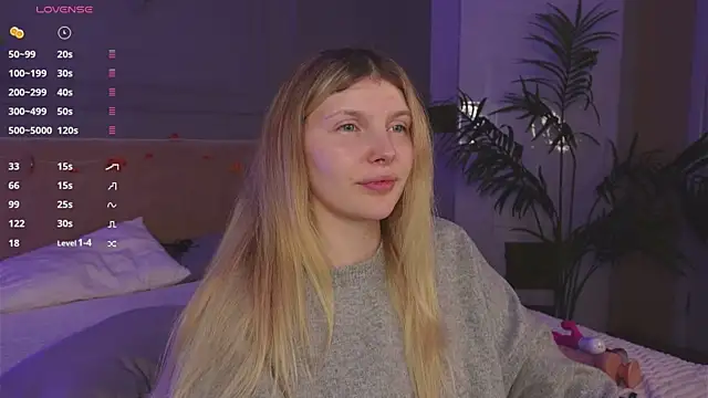 Snapshot of _aleksa_ chatting on 10-22-25, 06:24 aleksa online show from 10-22-25, 06:24