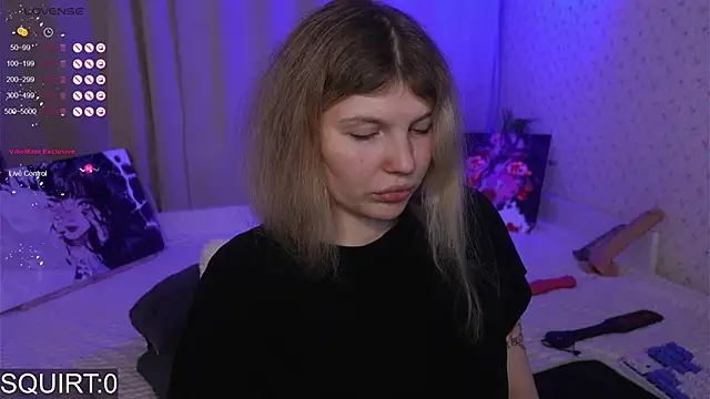 Snapshot of _aleksa_ chatting on 11-24-25, 05:40 aleksa online show from 11-24-25, 05:40