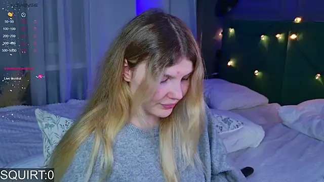 Snapshot of _aleksa_ chatting on 11-28-25, 02:31 aleksa online show from 11-28-25, 02:31