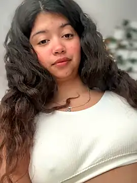 Peach Girll online show from 03-30-26, 03:02