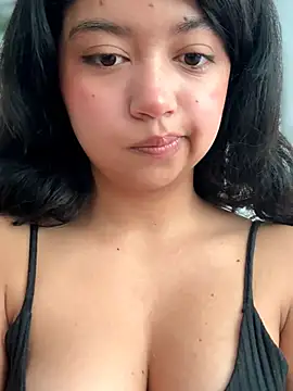 Peach Girll online show from 06-01-26, 06:42