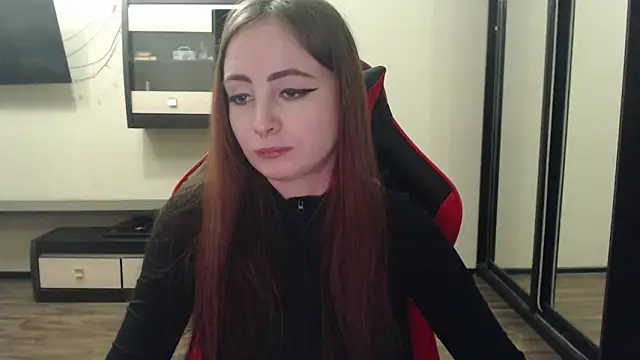 Snapshot of Laralianna chatting on 01-11-25, 02:09 Laralianna online show from 01-11-25, 02:09