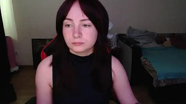 Snapshot of Laralianna chatting on 07-03-26, 05:03 Laralianna online show from 07-03-26, 05:03