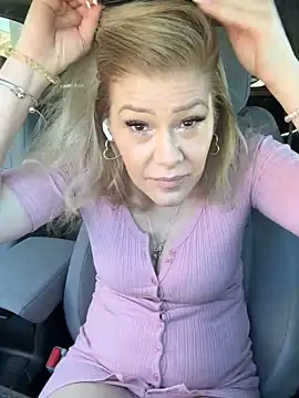 Lexi Shocker online show from 02-24-25, 05:31