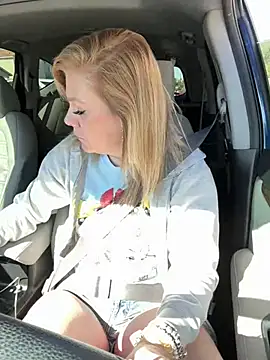 Lexi Shocker online show from 02-25-25, 05:15