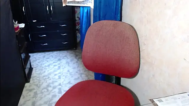 Snapshot of Barbiegomez chatting on 09-09-25, 03:33 Barbiegomez online show from 09-09-25, 03:33