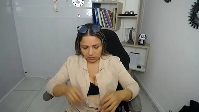 cum bigass online show from 05-25-26, 12:22