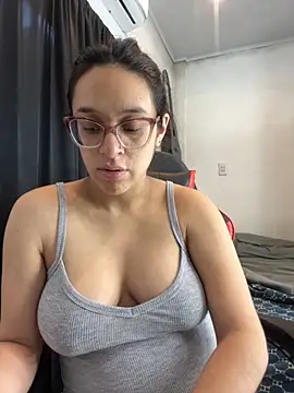 Ninnfa online show from 10-04-25, 03:32