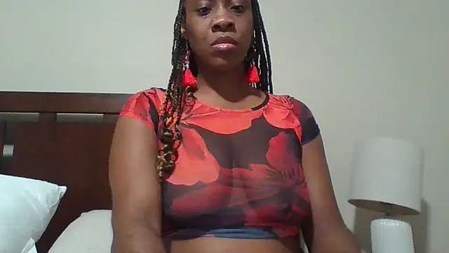Snapshot of MsJuicy chatting on 05-05-26, 05:26 MsJuicy online show from 05-05-26, 05:26