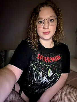 EmmieRae online show from 12-02-25, 05:13