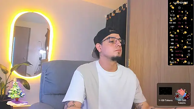 Snapshot of alejandro_calderon1 chatting on 12-02-24, 05:48 alejandro calderon1 online show from 12-02-24, 05:48