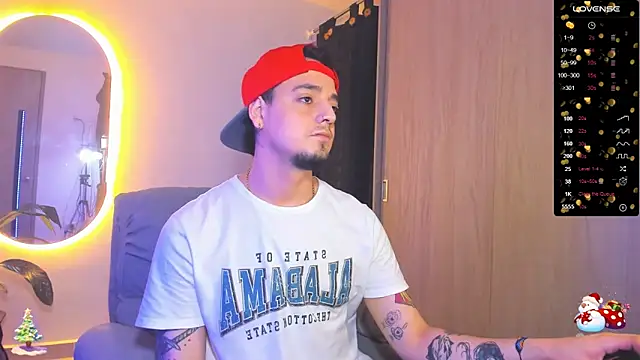 Snapshot of alejandro_calderon1 chatting on 12-08-24, 04:35 alejandro calderon1 online show from 12-08-24, 04:35