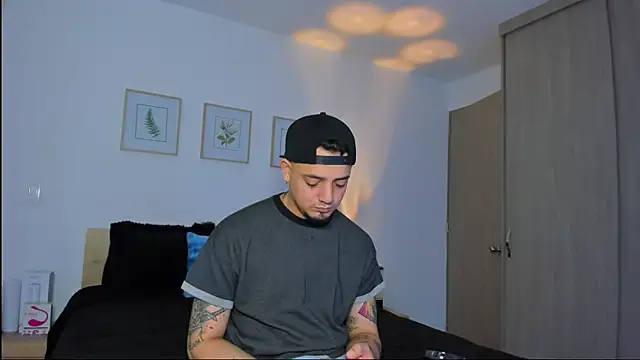 alejandro calderon1 online show from 12-18-25, 05:02