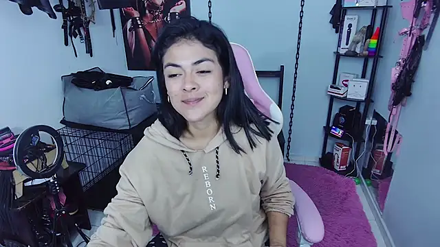 Hannah-grace online show from 01-10-26, 01:02