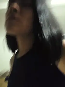 Snapshot of Hannah-grace chatting on 06-23-26, 10:46 Hannah-grace online show from 06-23-26, 10:46